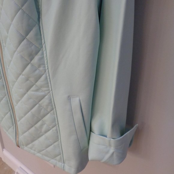 Dennis Basso Faux Leather Quilted Jacket Embroidery Mint Color Size L Chic - Picture 9 of 10